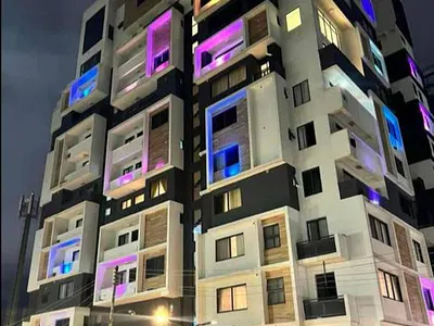 Fully Serviced 4-Bedroom Penthouse+ Boys Quarter in a Serene Estate — Victoria Island (VI), Lagos