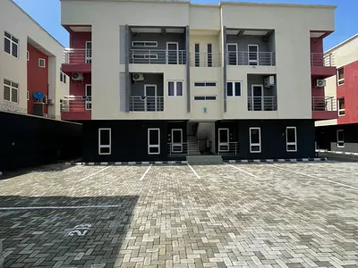 Fully Serviced 2 Bedroom Apartment — Castle Rock Avenue, Osapa, Lekki, Lagos