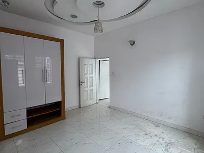 Miniflat — Chevron Toll Gate, Lekki Expressway, Lekki, Lagos