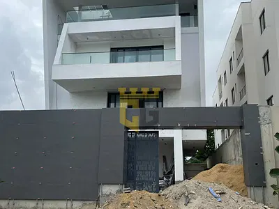 5 Bedroom Detached Duplex — Ikoyi, Lagos