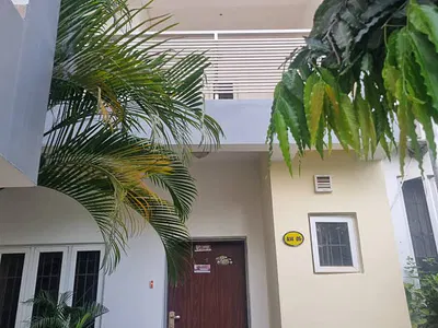 5 Bedroom Apartment