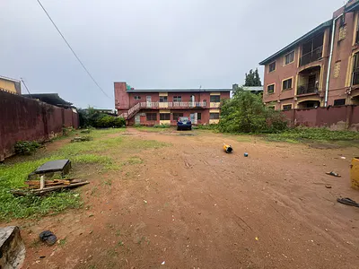 821SQM with a Demolishable Structure — 3mins Grammar SCH . by Morgan Estate 2, Ojodu Berger, Ojodu, Lagos