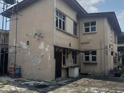 A 4 Bedroom Fully Detached House on 800SQM of Land — Rasaq Balogun Street, Adeniran Ogunsanya, Surulere, Lagos