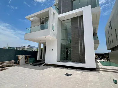 5 Bedroom Luxury Detached Duplex with Elevator — Ikoyi, Lagos
