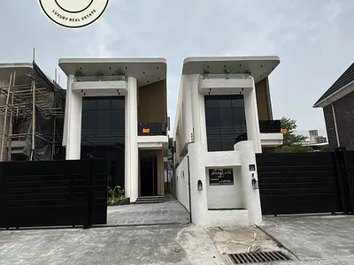 Luxury 5 Bedroom Detached Duplex with Swimming Pool, BQ. — Chevron Toll Gate, Lekki, Lagos