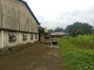 Warehouse on 8800 SQM Plot — Off Eric Moore Road, Surulere, Lagos