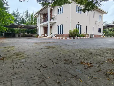 Clean 5 Bed Detached with 2 Rooms BQ — Ajah, Lagos