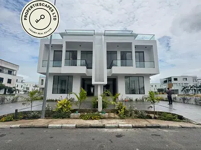 Majestic 5 Bedroom Semi-Detached Duplex with Swimming Pool — Lekki, Lagos