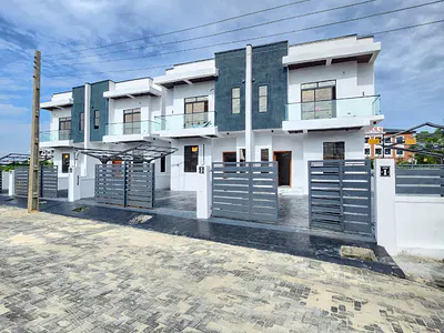 4 Bedroom — Lekki, Lagos