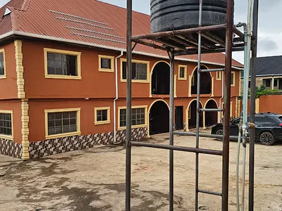 4 Flat of 2 Bedroom Each — Salawu, Old-Ife Road, Opposite Welfare Hospital, Alakia, Ibadan, Oyo