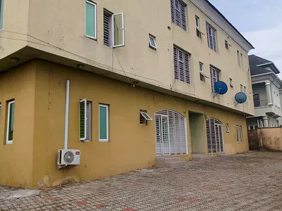 2 Bedrooms Flat, All Room En Suite — UNILAG Estate, Magodo Phase 1, Magodo, Lagos