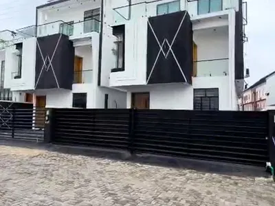 Newly Built 5 Bedroom Detached House + BQ — Chevron, Lekki Expressway, Lekki, Lagos
