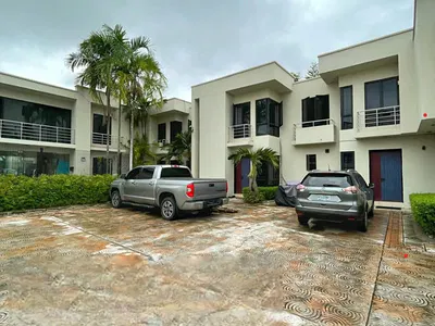 4 Bedroom Terraced House with En-Suite Rooms — Banana Island 5th Avenue, Ikoyi, Lagos
