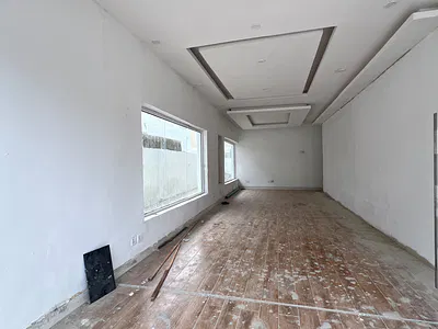 Spacious Shop Space — Lekki, Lagos