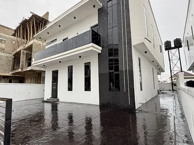 5 Bedroom Fully Detached Duplex — Lekki, Lagos