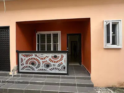 Sharp 3 Bedroom Flat Downstairs — Abi Okki Estate Abijo GRA, Abijo, Lekki, Lagos