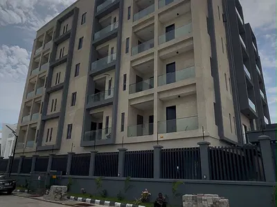 Exquisite 2 Bedroom Apartment with Gym and Pool — Lekki, Lagos