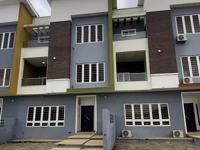 Spacious 4 Bedroom Duplex — Iyaganku Tennis Clubs Axis, Ibadan, Oyo