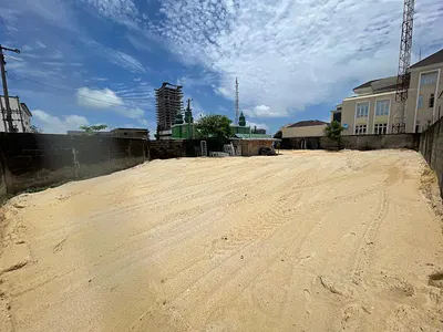 800SQM Residential Land, Corner Piece — Bosun Adekoya Street, Off Akiogun Road, Oniru, Victoria Island (VI), Lagos