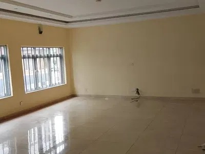 Newly Renovated 5 Bedrooms Terrace Duplex with a Room BQ Swimming Pool — Shonibare Estate, Maryland, Lagos