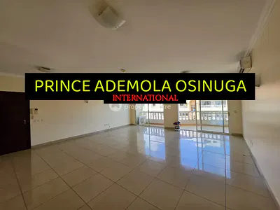 Luxury 4 Bedroom Apartment with BQ, Pool, Jetty, Squash Etc — Ikoyi, Lagos