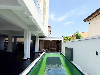 Newly Built & Serviced 3 Bedroom En-Suite Flat with 1 Room BQ — Lekki, Lagos