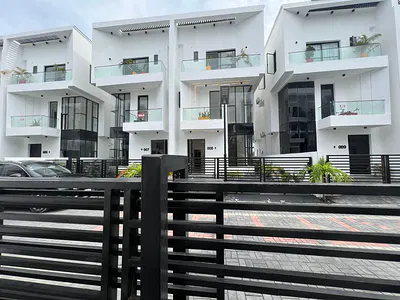 Lovely 4 Bedroom Semi-Detached Duplex with Boys Quarters — Lekki, Lagos