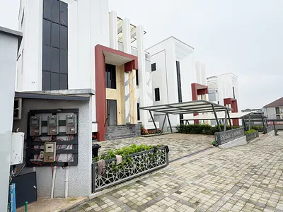 5 Bedroom Detached Duplex with Basement — Guzape District, Abuja
