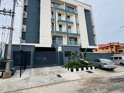 2 Bedroom Apartment with BQ — Lekki Phase 1, Lekki, Lagos