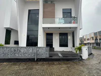 Luxury 5-Bedroom Fully Detached Duplex with BQ, Balcony, Pool — Orchid, Lekki, Lagos