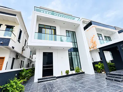 Luxury 5 Bedroom Detached Duplex with Swimming Pool, Cinema — Lekki, Lagos