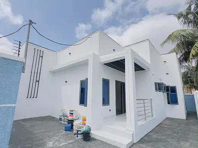 3 Bedroom Bungalow — Adetokun Estate, Ologuneru - Eleyele, Ibadan, Oyo