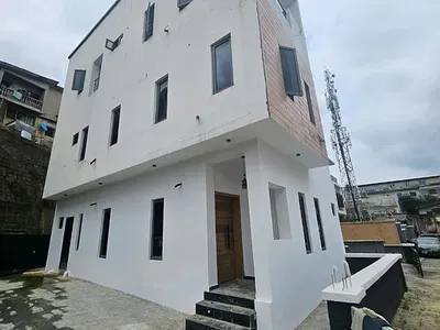 5 Bedroom Semi-Detached Duplex with BQ — Magodo, Lagos