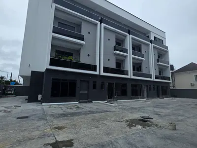 Luxury 4 Bedroom Terrace Duplex with Excellent Finishing — Lekki, Lagos