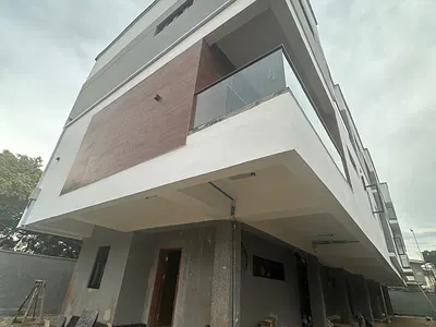 4 Bedroom Detached Duplex with BQ — Magodo, Lagos