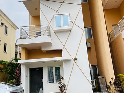4-bedroom Terraced Duplex with Bq, By Coza Church, Guzape District, Abuja, Terraced Duplex for Rent