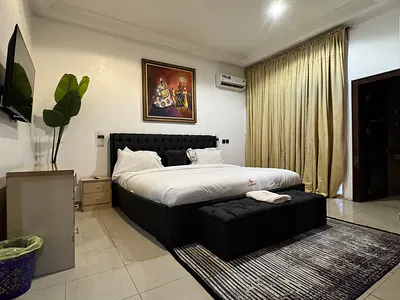 Furnished 2 Bedroom Flat with Swimming Pool — Maitama District, Abuja