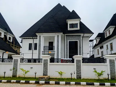 Newly Built 6 Bedroom Detached Duplex with BQ — Gwarimpa Ext., Gwarinpa, Abuja