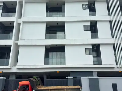 2 Bedroom Apartment with Pool and Elevator — Lekki, Lagos