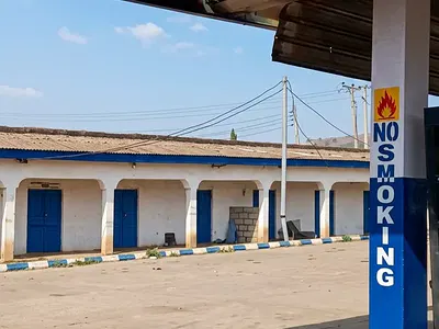 Prime Filling Station with 10 Lock Up Shops — Abuja/Kaduna Road, Suleja, Niger