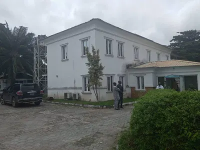 Pristine Four Bedroom Detached House with 3 Room BQ — Ikoyi, Lagos
