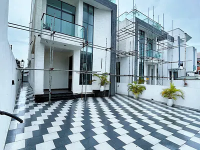 5 Bedroom Detached Duplex — Lekki, Lagos