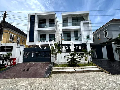 5 Bedroom Detached House — Lekki, Lagos