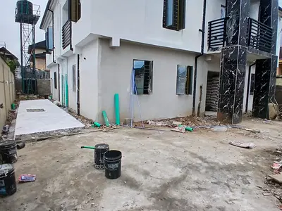 5 Bedroom Detached Duplex — Isolo, Lagos