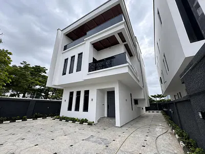 Exclusive Fully Detached Duplex with Elevator & Cinema — Victoria Island (VI), Lagos