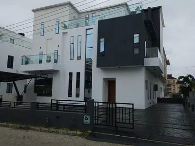 5 Bedroom Detached Duplex with Pool — Osapa London, Lekki, Lagos
