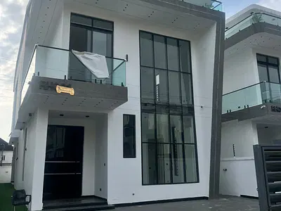 5 Bedroom Semi Detached Duplex — Lekki, Lagos