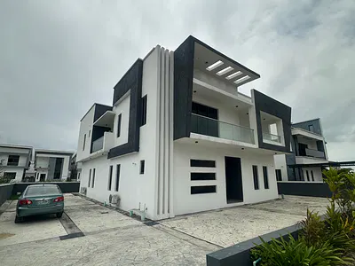 Brand New Luxury 5 Bedroom Fully Detached Duplex with BQ Oh I Don't — Ajah, Lagos