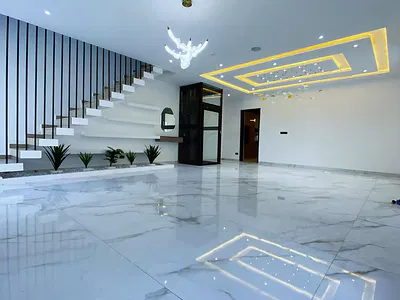 5 Bedroom Detached House — Lekki, Lagos