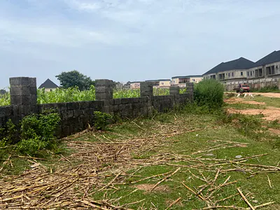 450SQMS of an Estate Land — Behind Trade More Estate, After Mshell Platinum Estate Phase 1, Lugbe District, Abuja